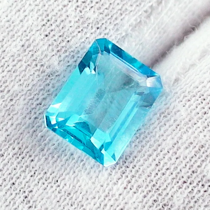 🦚 4,24 ct Blautopas Swiss Blue Octagon Schliff Topas Edelstein Unkategorisiert online kaufen 🦚 4,24 ct Blautopas Swiss Blue Octagon Schliff Topas Edelstein Unkategorisiert online kaufen